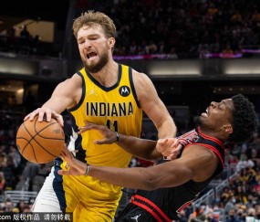 开云体育入口-太阳绝杀青岛队，拉文惊艳四座