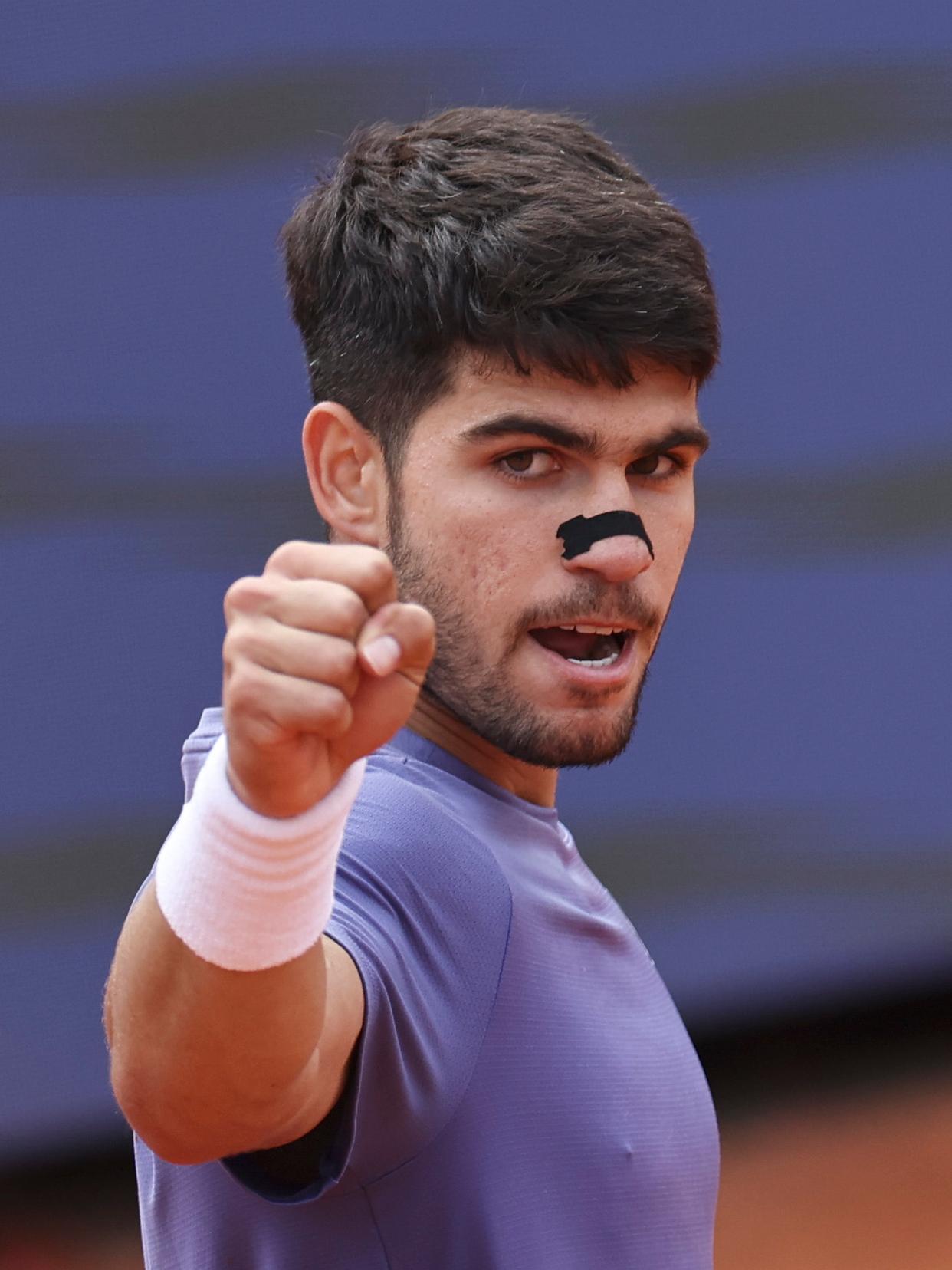 美网轻取ATP总决赛，阿尔卡拉斯统治全场