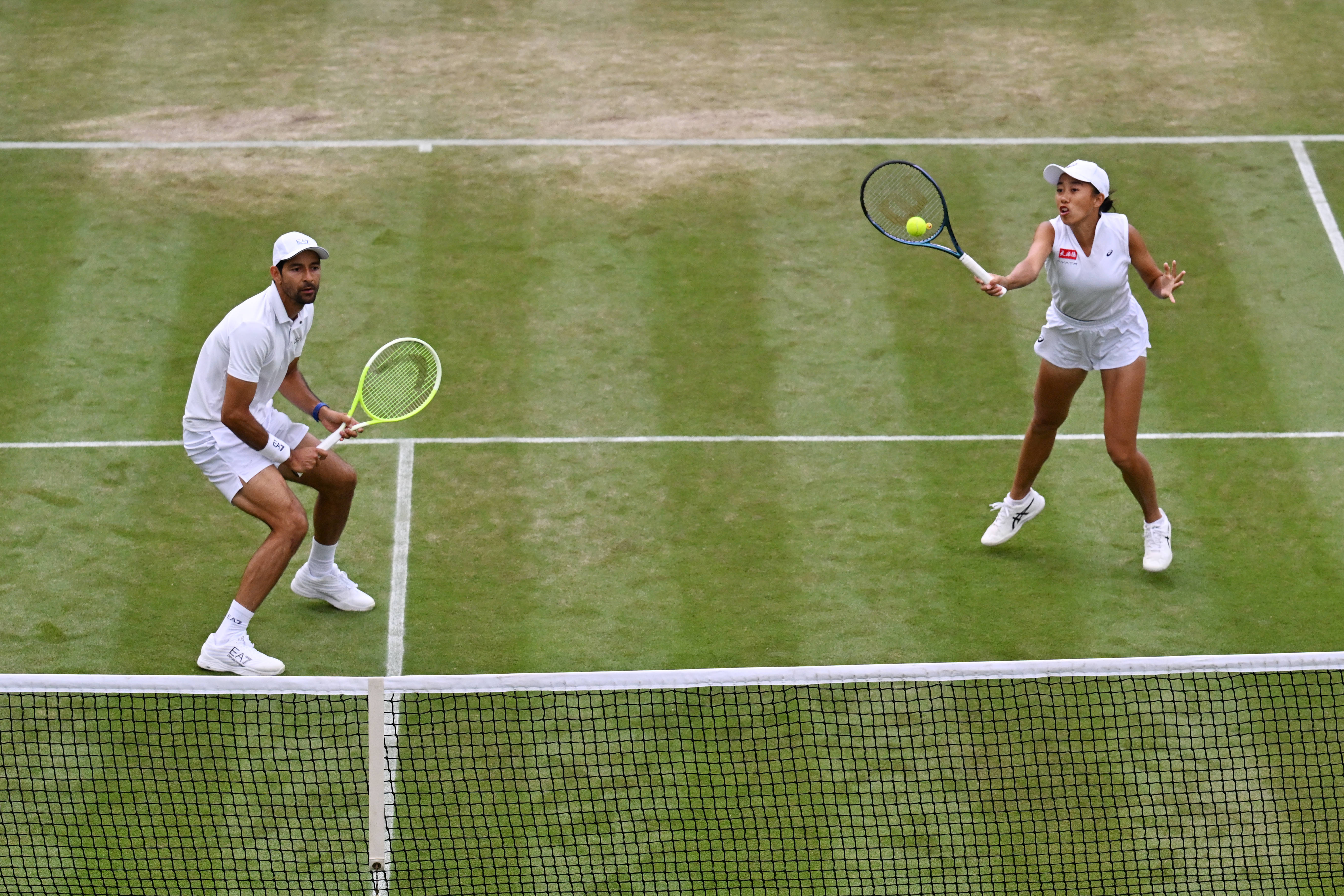 蒙特卡洛大师赛逆转温网，穆雷点燃赛场