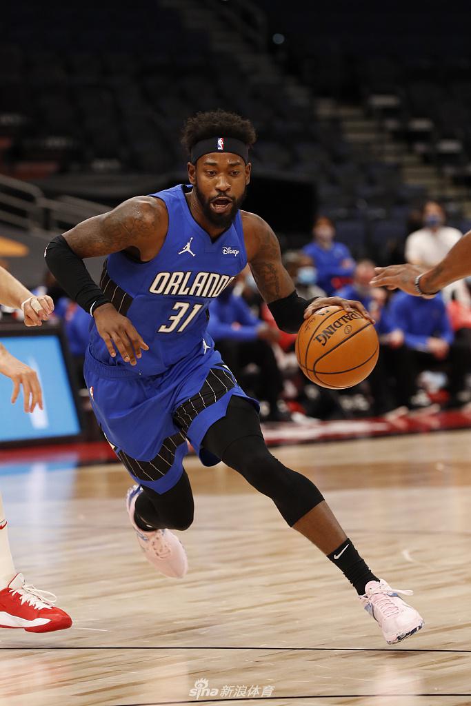 魔术翻盘猛龙,霍勒迪状态火热 魔术翻盘猛龙,霍勒迪状态火热