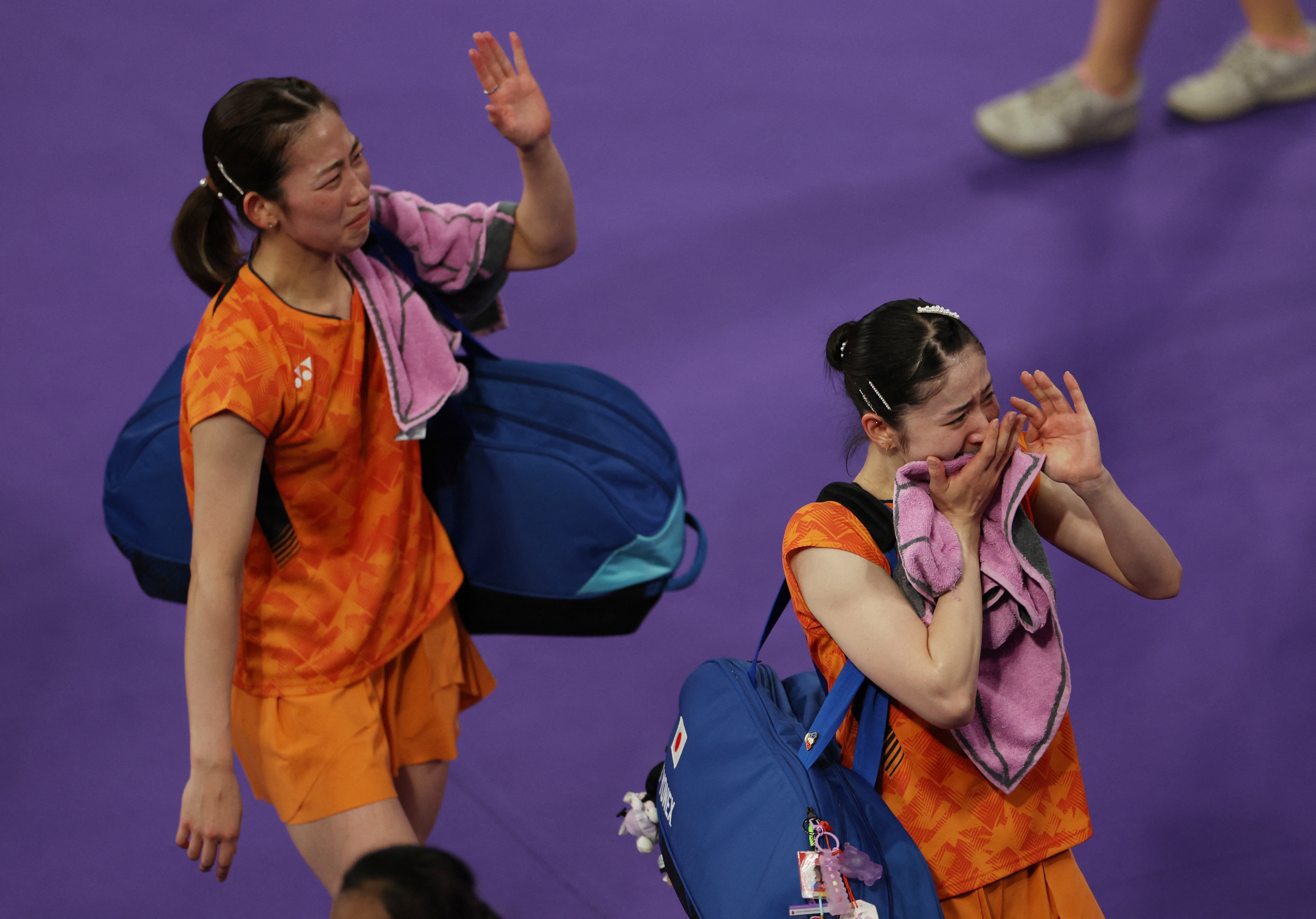 日本羽毛球队力克马来西亚羽毛球队，陶菲克统治全场