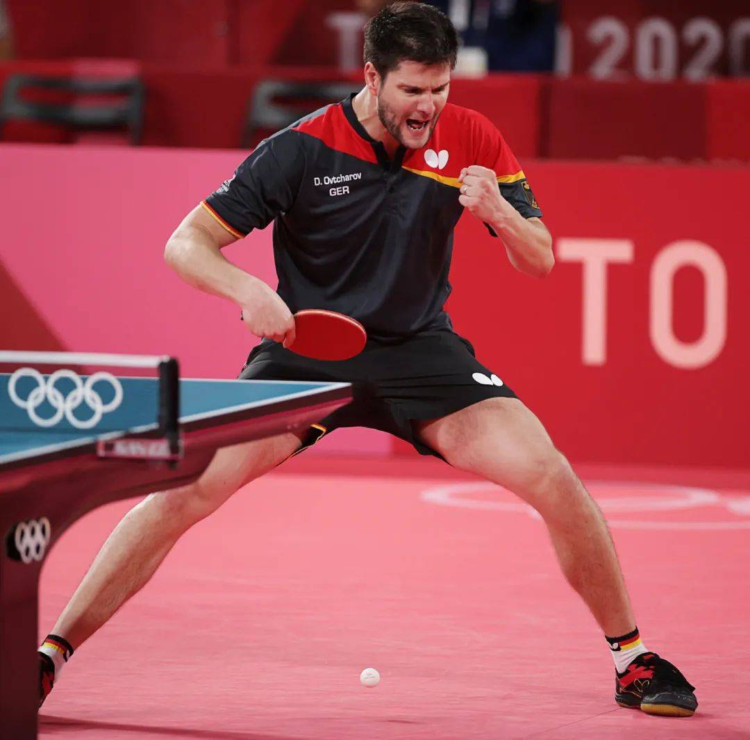 德国乒乓球队碾压英国乒乓球队,奥恰洛夫高光表现 德国乒乓球队碾压英国乒乓球队,奥恰洛夫高光表现