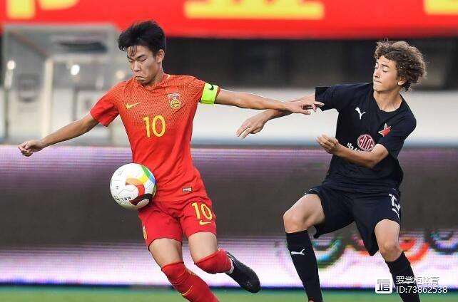 足球盛事：中国队扬眉吐气，赢得颜面