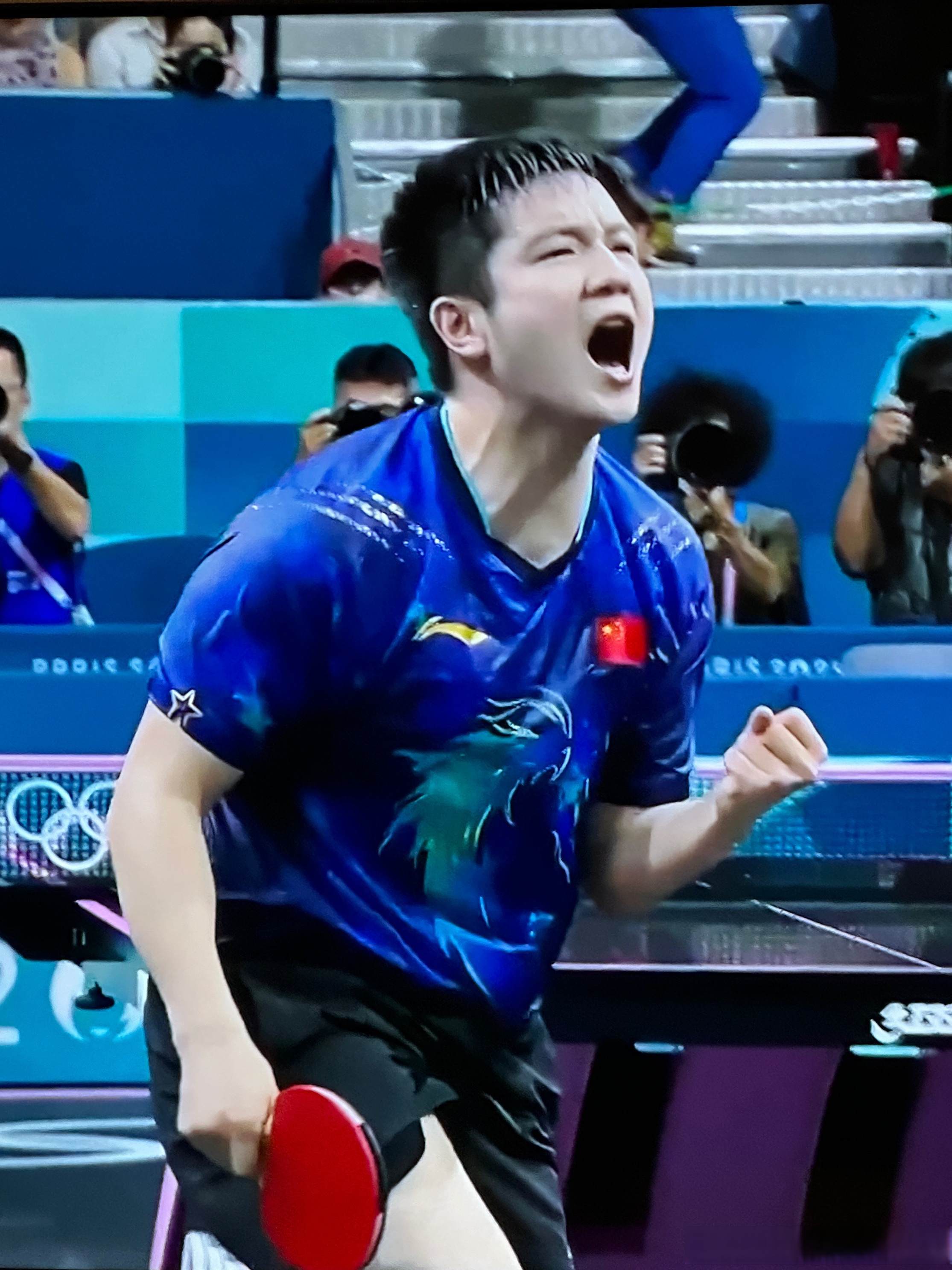 奥地利队鏖战中国队,樊振东高光表现 奥地利队鏖战中国队,樊振东高光表现