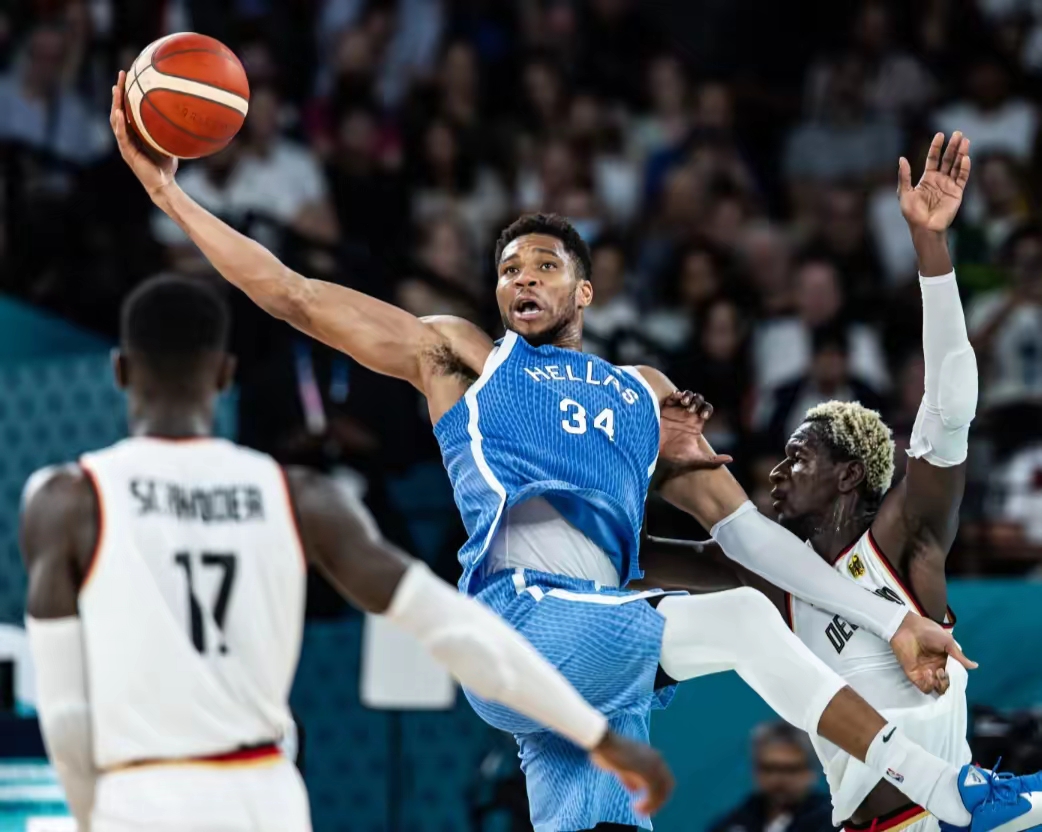 德国男篮横扫尼克斯，保罗统治全场