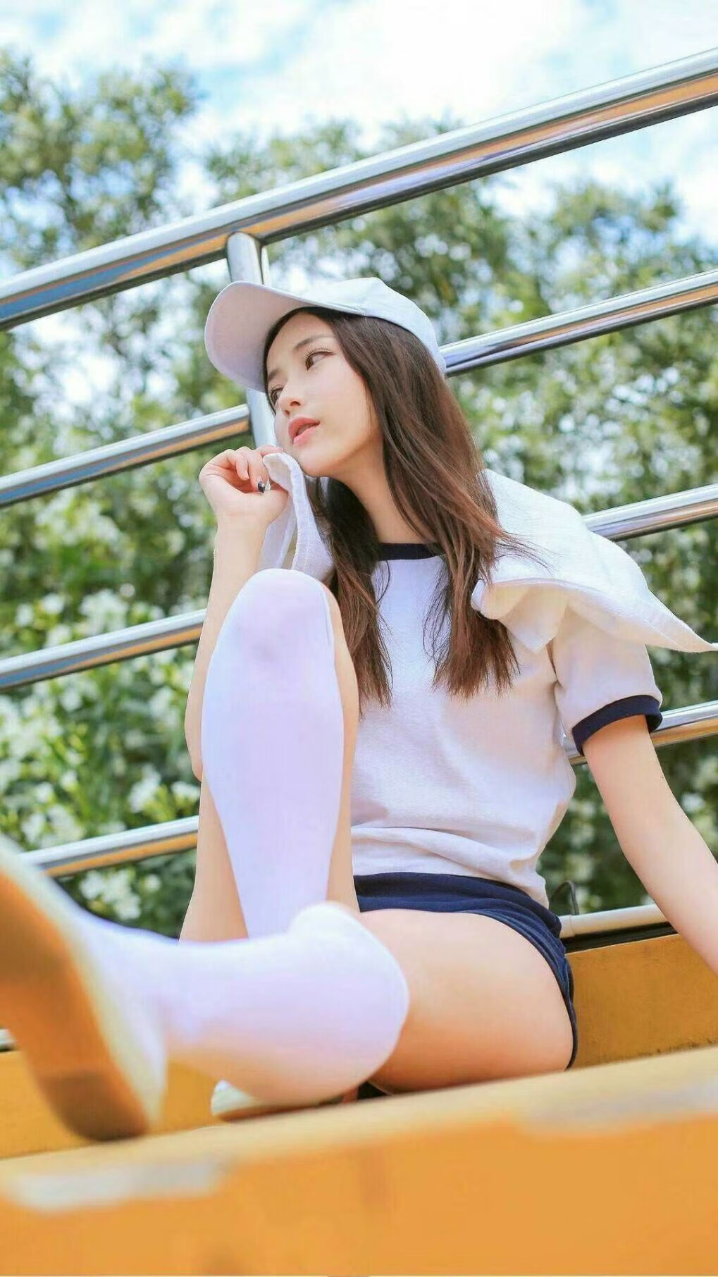 世界杯之夜，乔治连续得分拉开差距，美加墨三国共燃绿茵激情