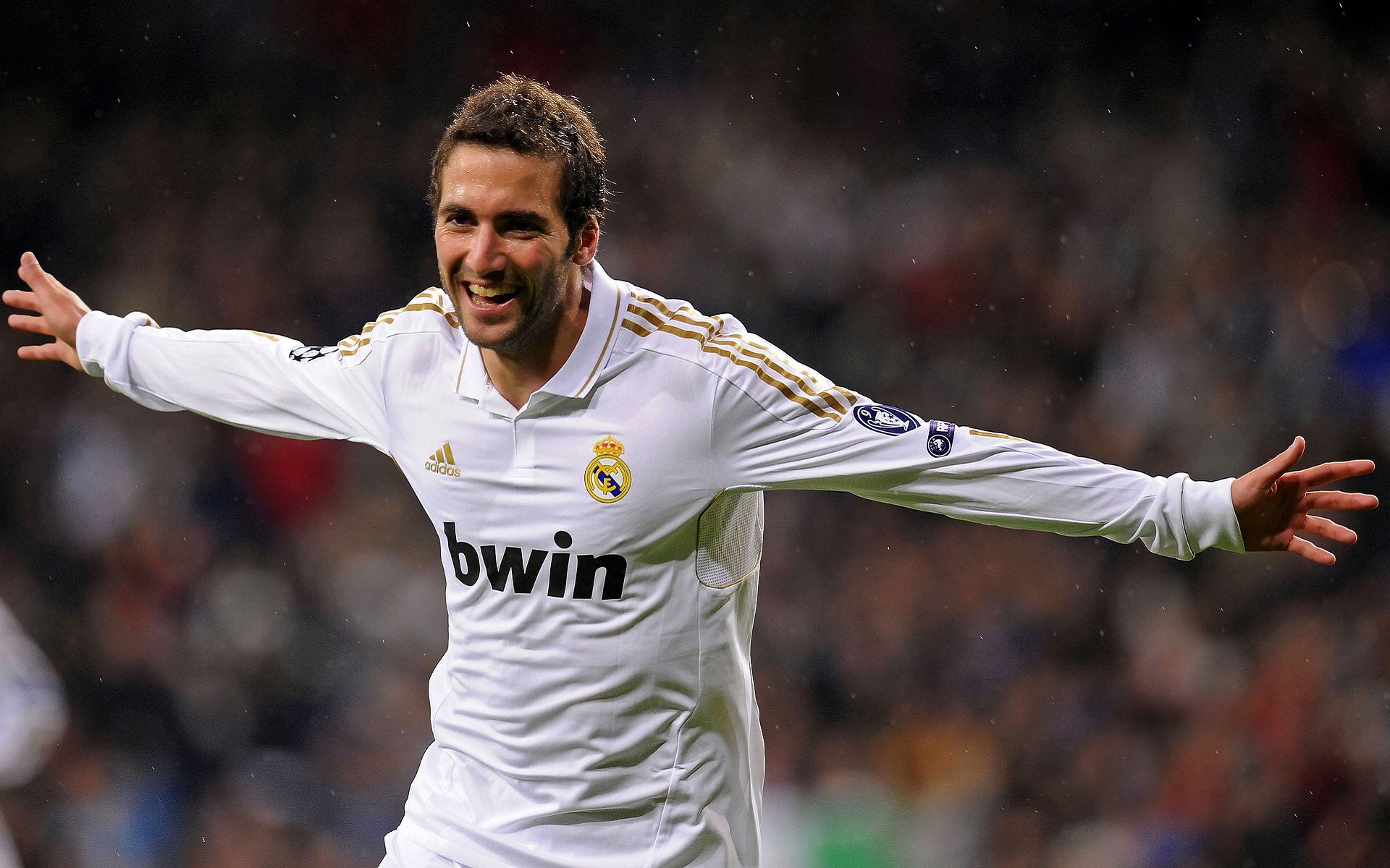 硬仗见真章，那不勒斯铁血攻克阿尔及利亚，劳塔罗一剑封喉定乾坤